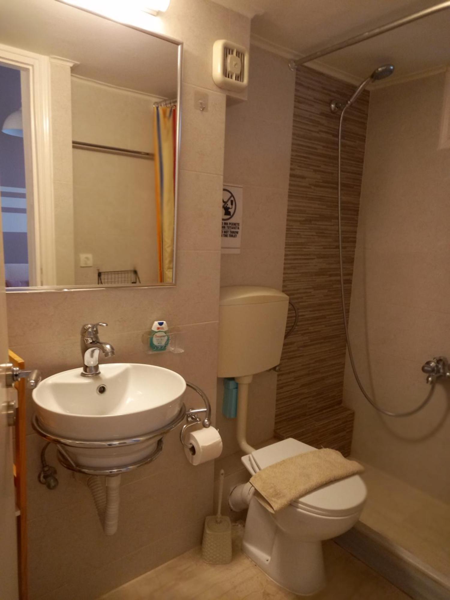 Evie'S Apartment كالاماتا المظهر الخارجي الصورة